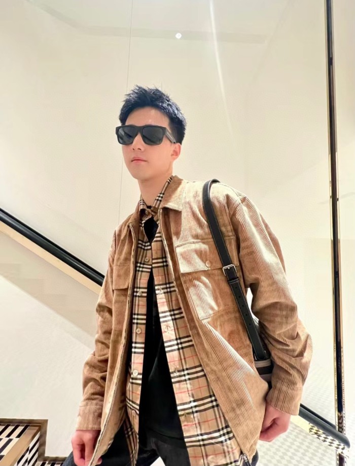 Clothes Burberry 755