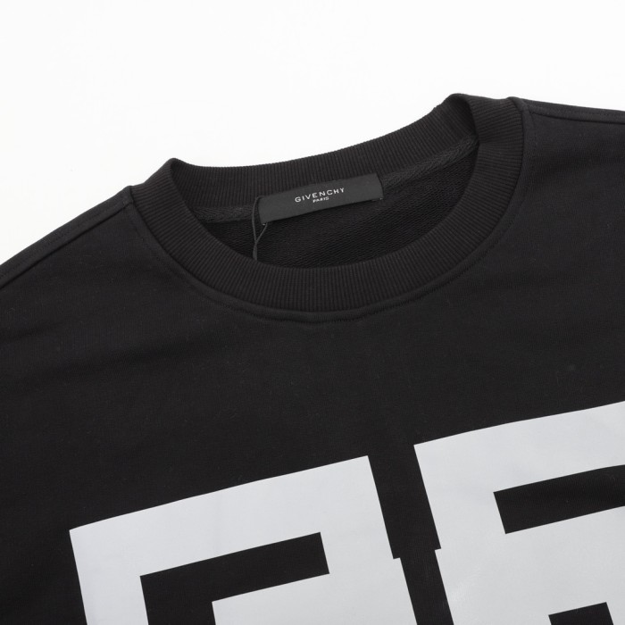 Clothes Givenchy 322