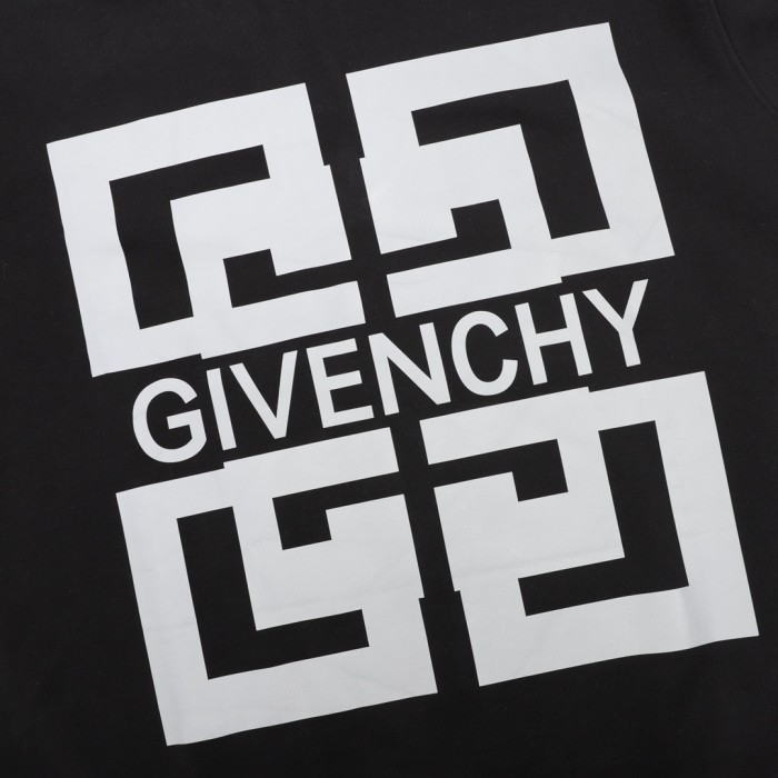 Clothes Givenchy 322
