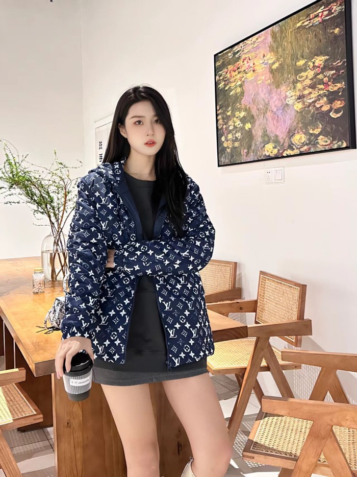 Clothes Louis Vuitton 1259