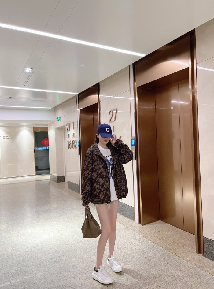 Clothes Fendi 304