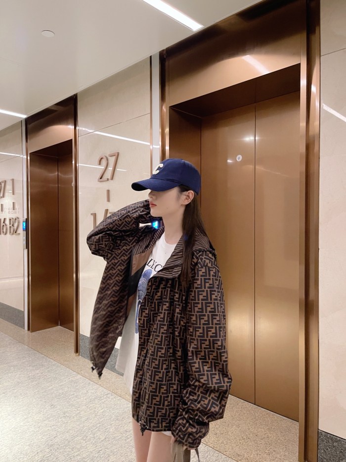 Clothes Fendi 304
