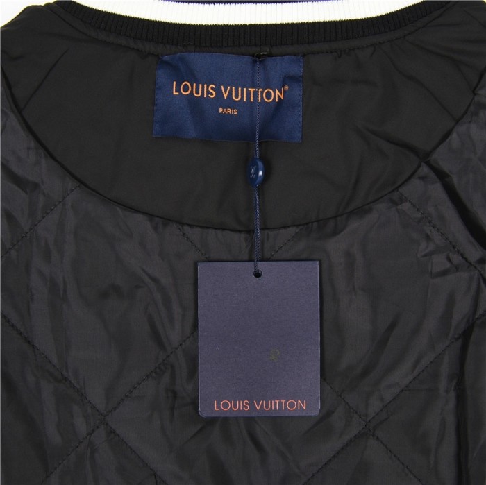 Clothes Louis Vuitton 1270