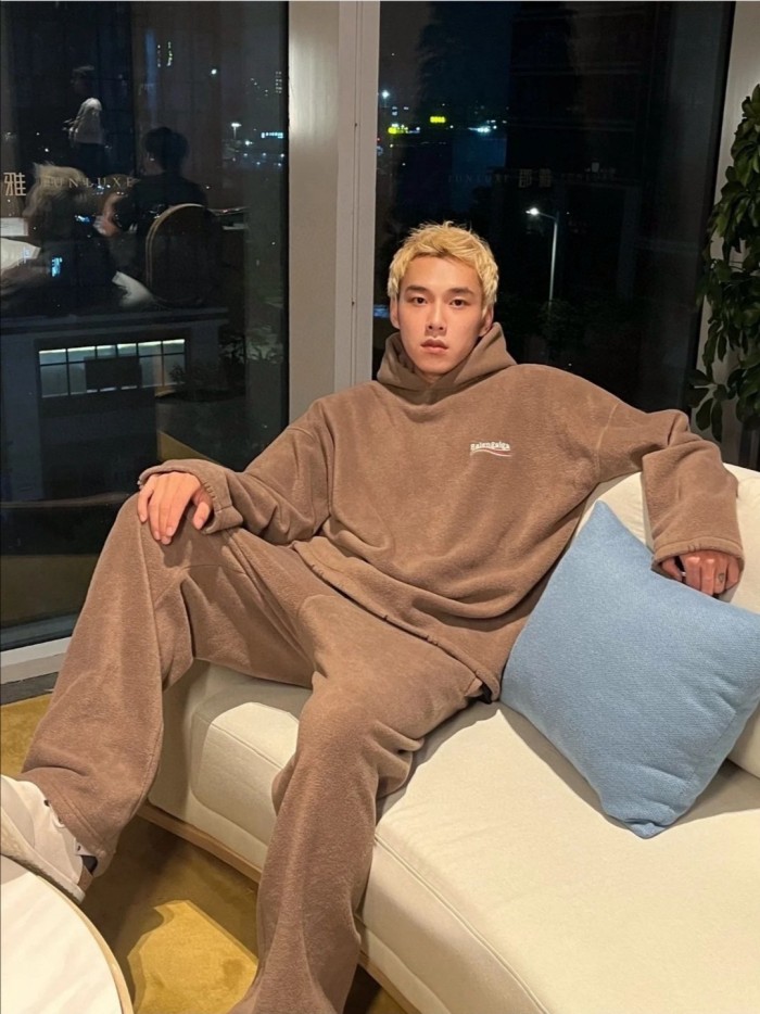 Clothes Balenciaga 930