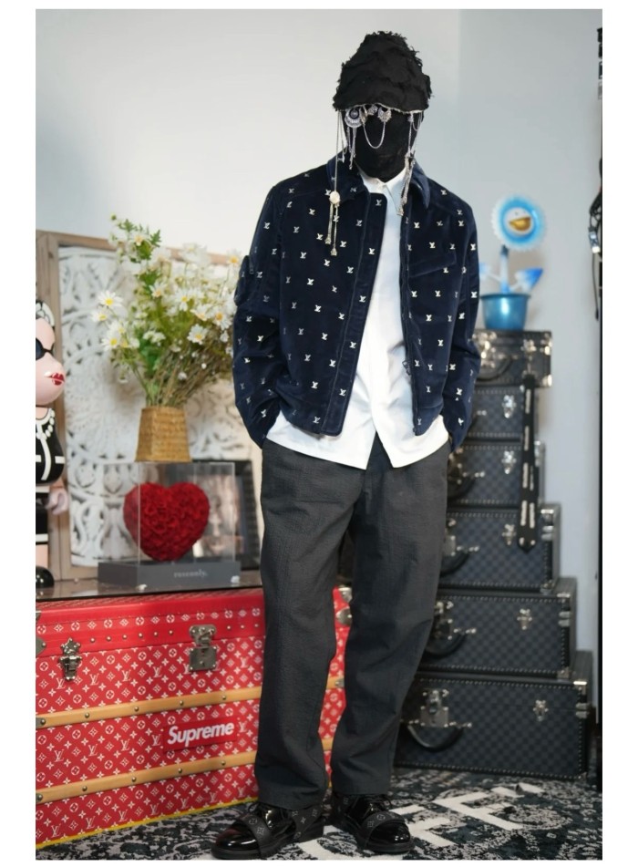 Clothes Louis Vuitton 1281