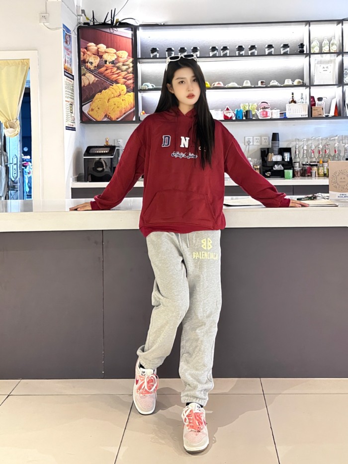 Clothes Balenciaga 946