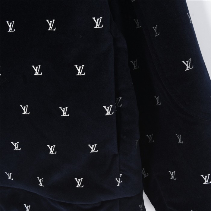 Clothes Louis Vuitton 1281