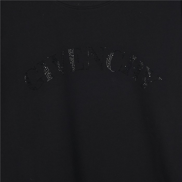 Clothes Givenchy 330