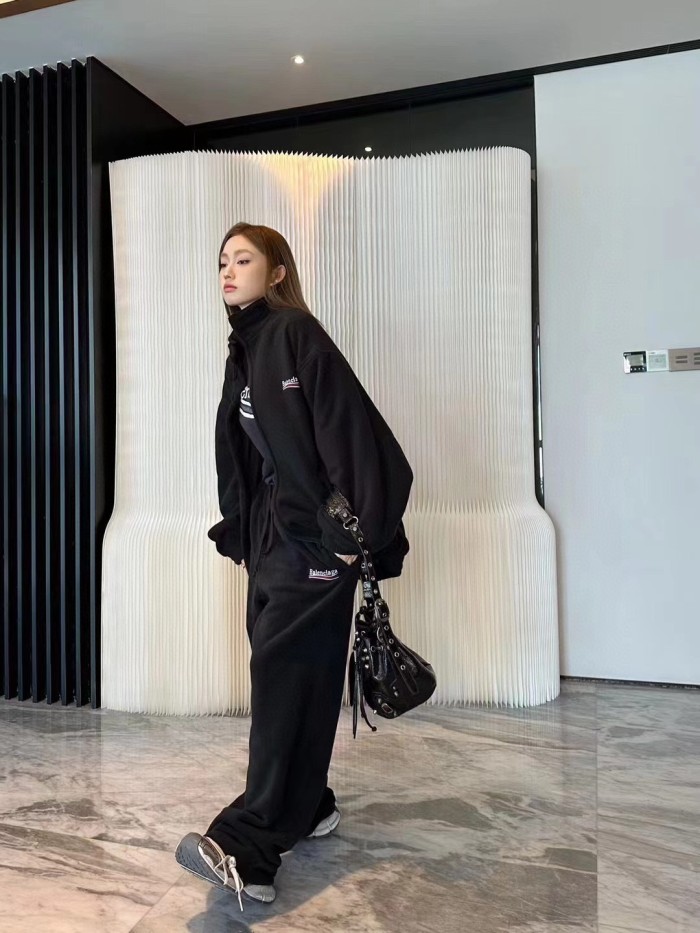 Clothes Balenciaga 941