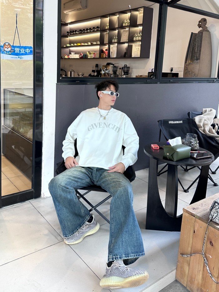 Clothes Givenchy 331