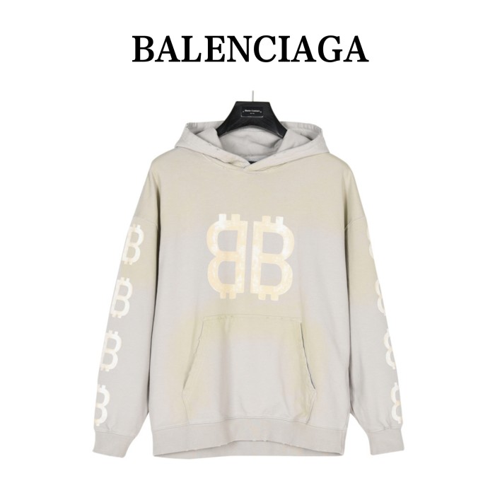 Clothes Balenciaga 935