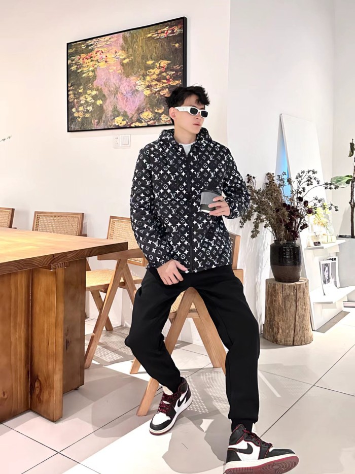 Clothes Louis Vuitton 1283