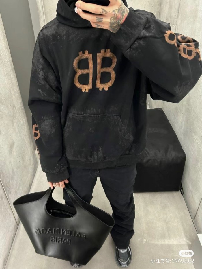 Clothes Balenciaga 934