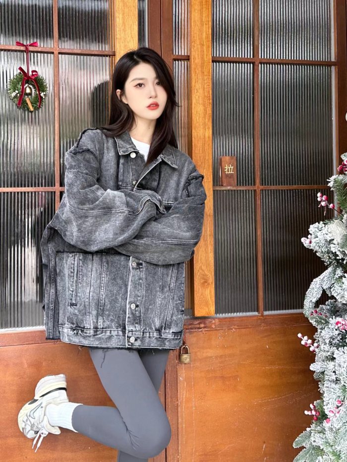 Clothes Balenciaga 944