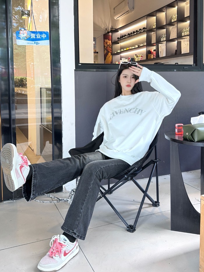 Clothes Givenchy 331