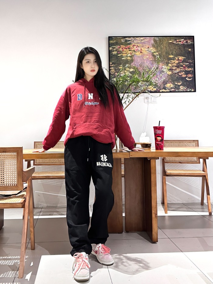 Clothes Balenciaga 945