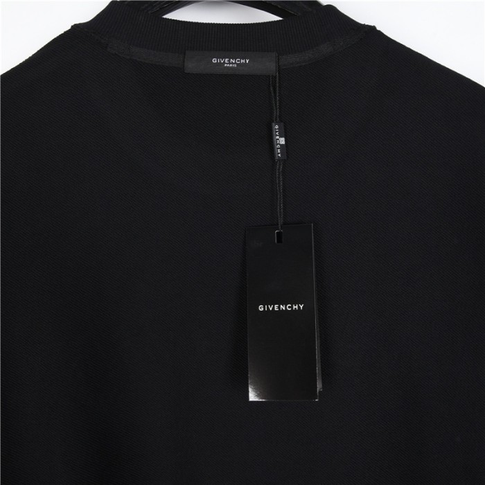 Clothes Givenchy 330