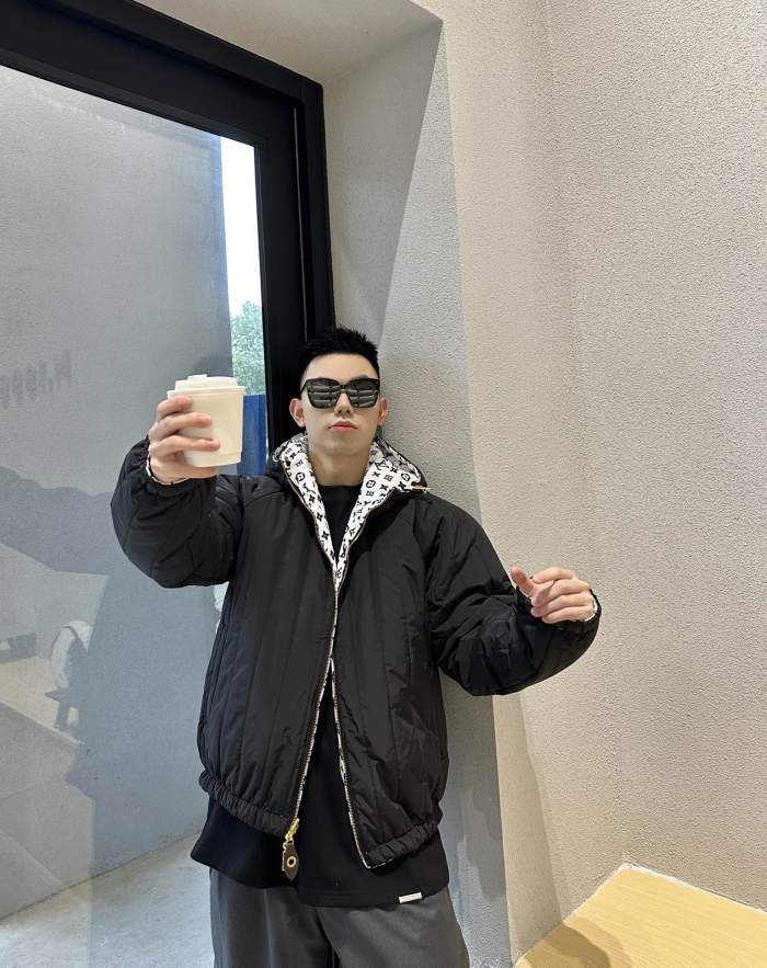 Clothes Louis Vuitton 1310