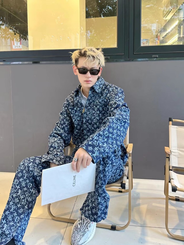 Clothes Louis Vuitton 1312