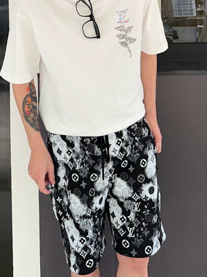 Clothes Louis Vuitton 1313