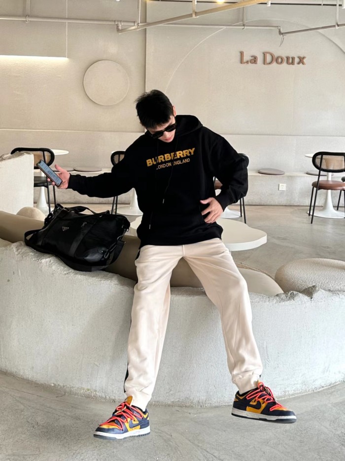 Clothes Burberry 804