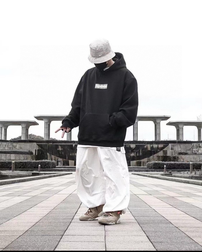 Clothes Supreme X Burberry 1