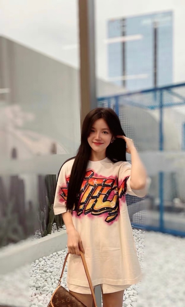 Clothes Louis Vuitton 1307