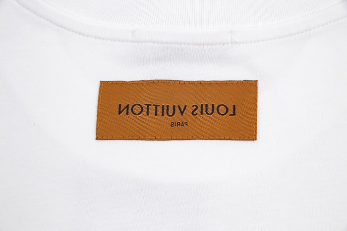 Clothes Louis Vuitton 1323