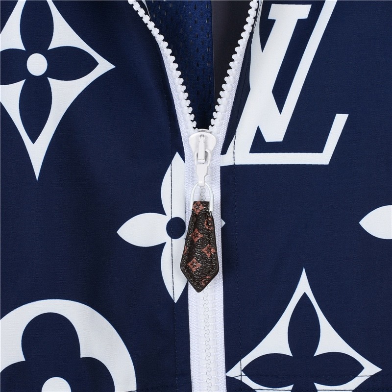 Clothes Louis Vuitton 1318