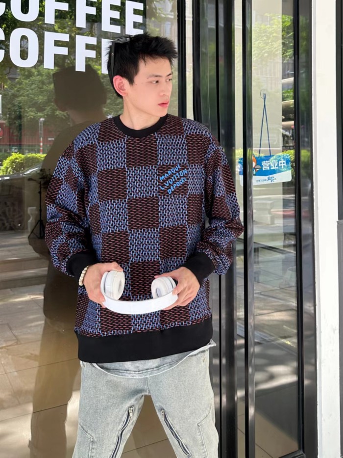 Clothes Louis Vuitton 1311