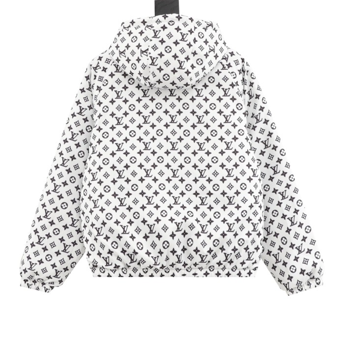 Clothes Louis Vuitton 1310