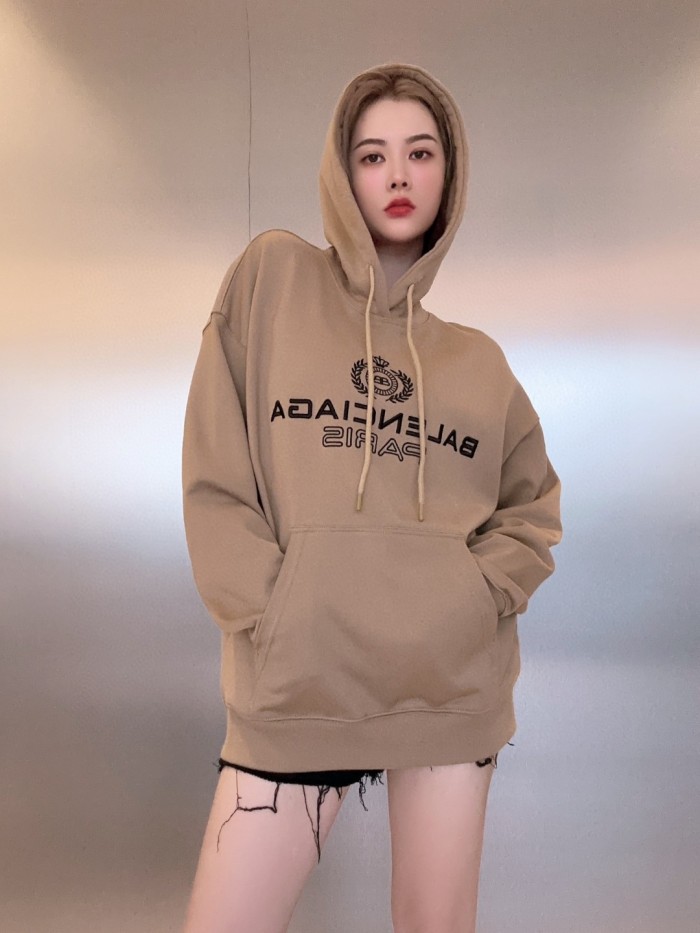 Clothes Balenciaga 107