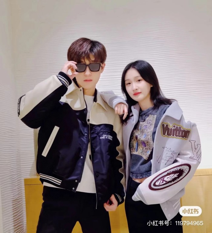 Clothes Louis Vuitton 1300