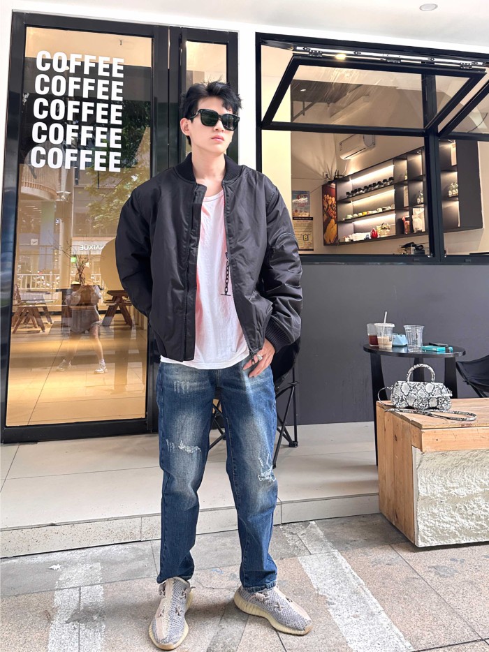 Clothes Louis Vuitton 1304