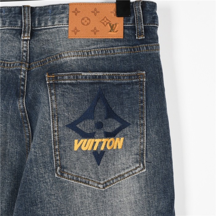Clothes Louis Vuitton 1304