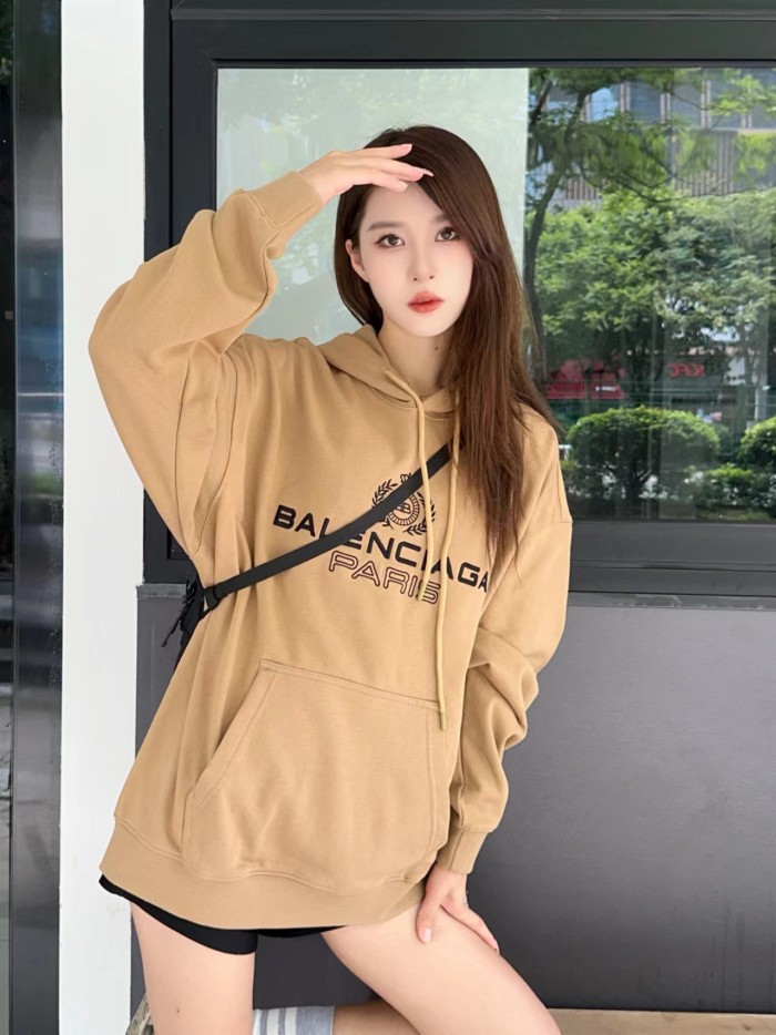 Clothes Balenciaga 107