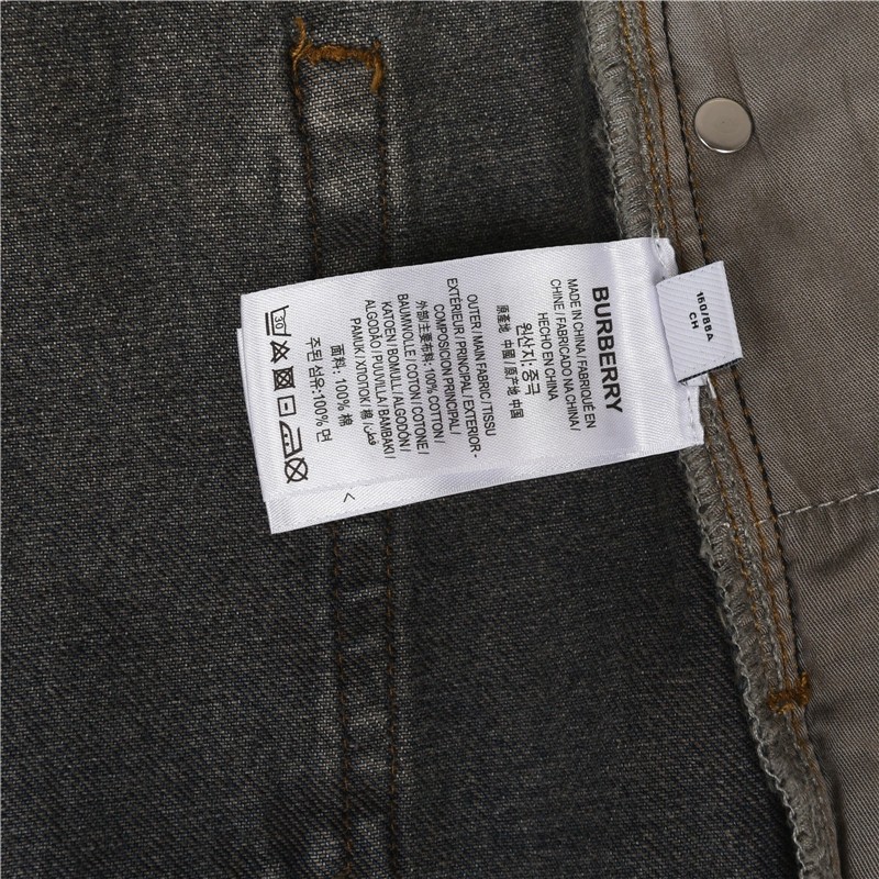 Clothes Burberry 809