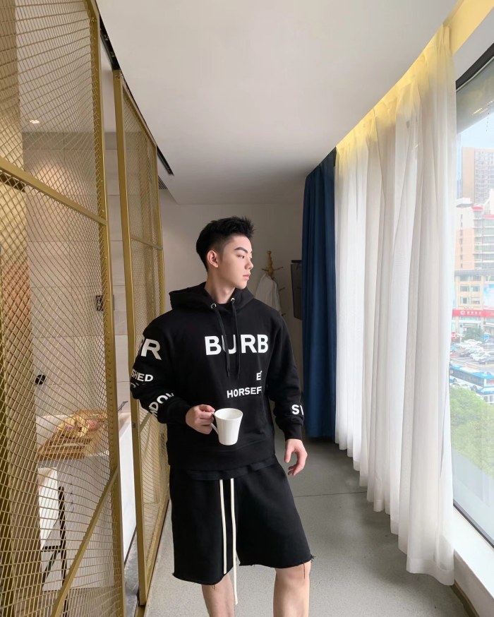 Clothes Burberry 824