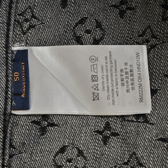 Clothes Louis Vuitton 1324