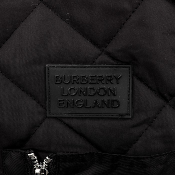 Clothes Burberry 820