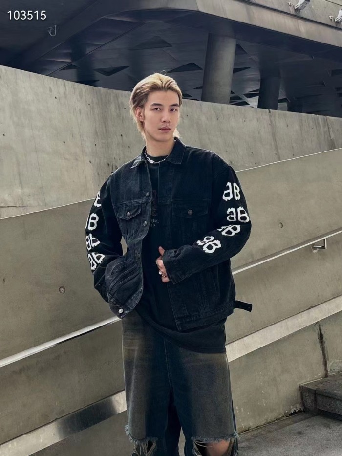 Clothes Balenciaga 136