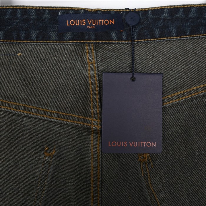 Clothes Louis Vuitton 1326