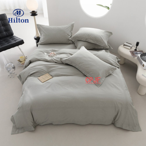 Bedclothes Hilton 23