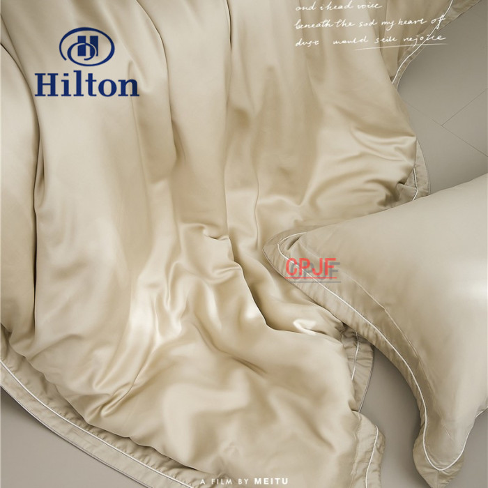Bedclothes Hilton 13