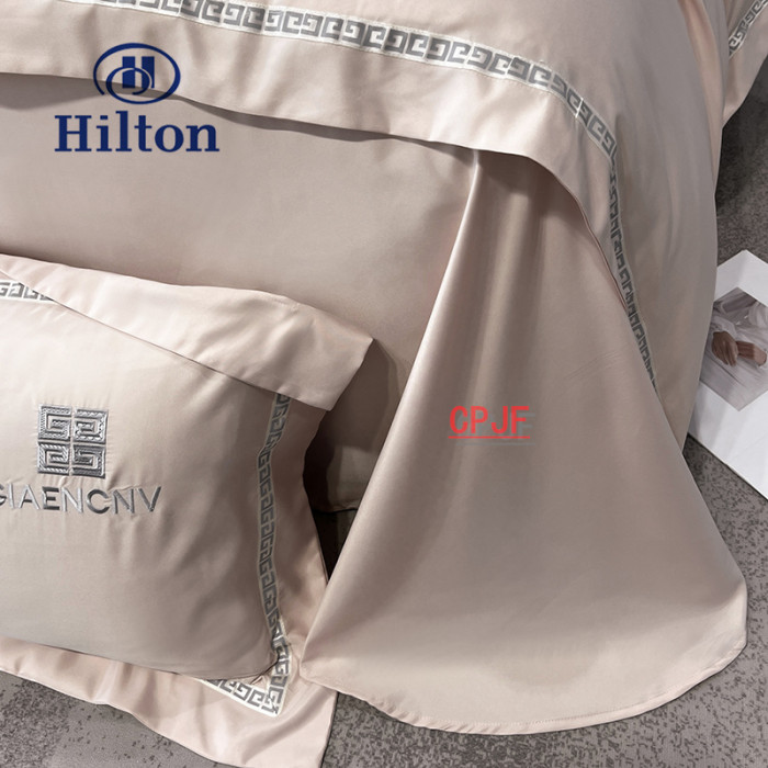 Bedclothes Hilton 14