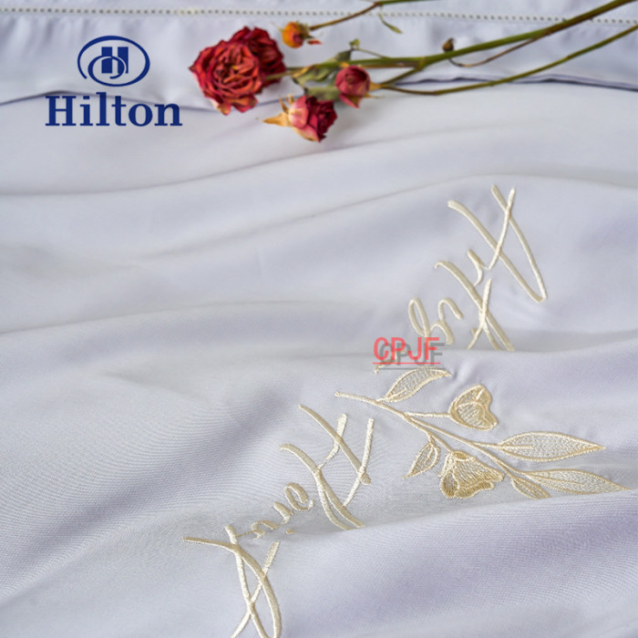 Bedclothes Hilton 38