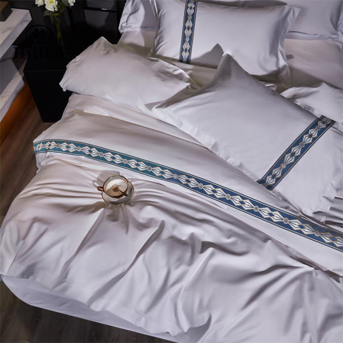 Bedclothes Hilton 43