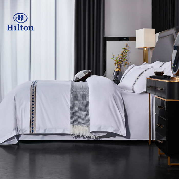Bedclothes Hilton 39