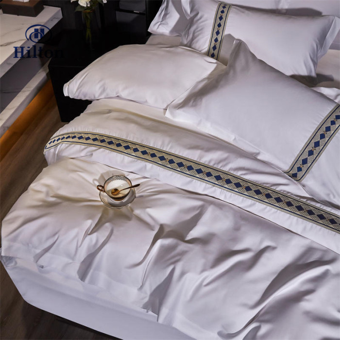 Bedclothes Hilton 39