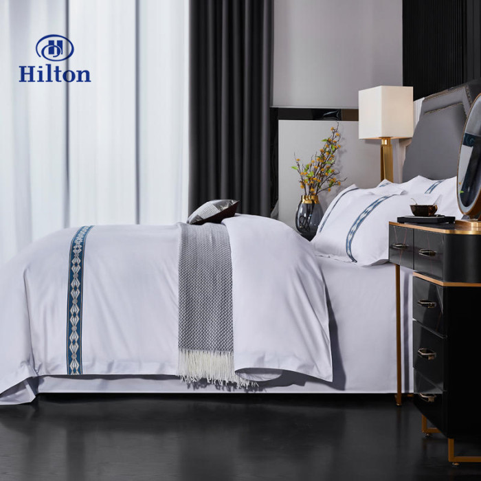 Bedclothes Hilton 43
